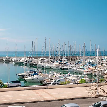 La Grande Palmeraie - Spacieux Avec Vue Mer, Terrasse, Port De Garavan * Menton